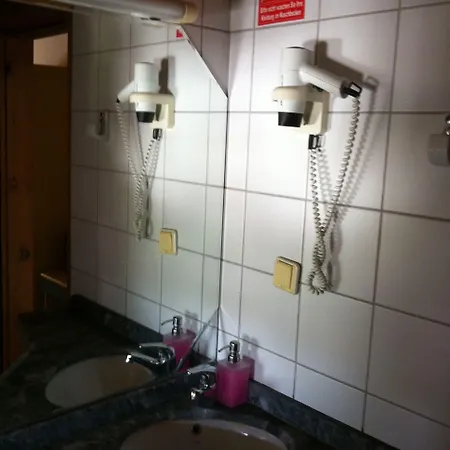 Vesta Hotel 3*