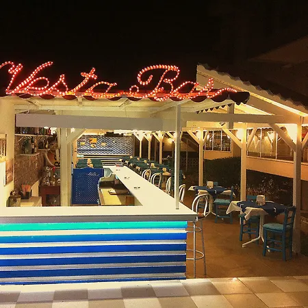 Vesta 3* סייד