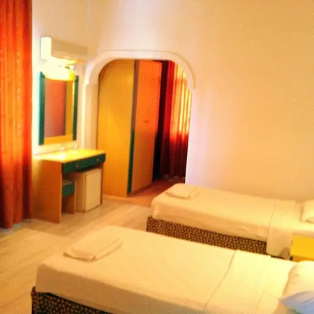Hotel Vesta Side
